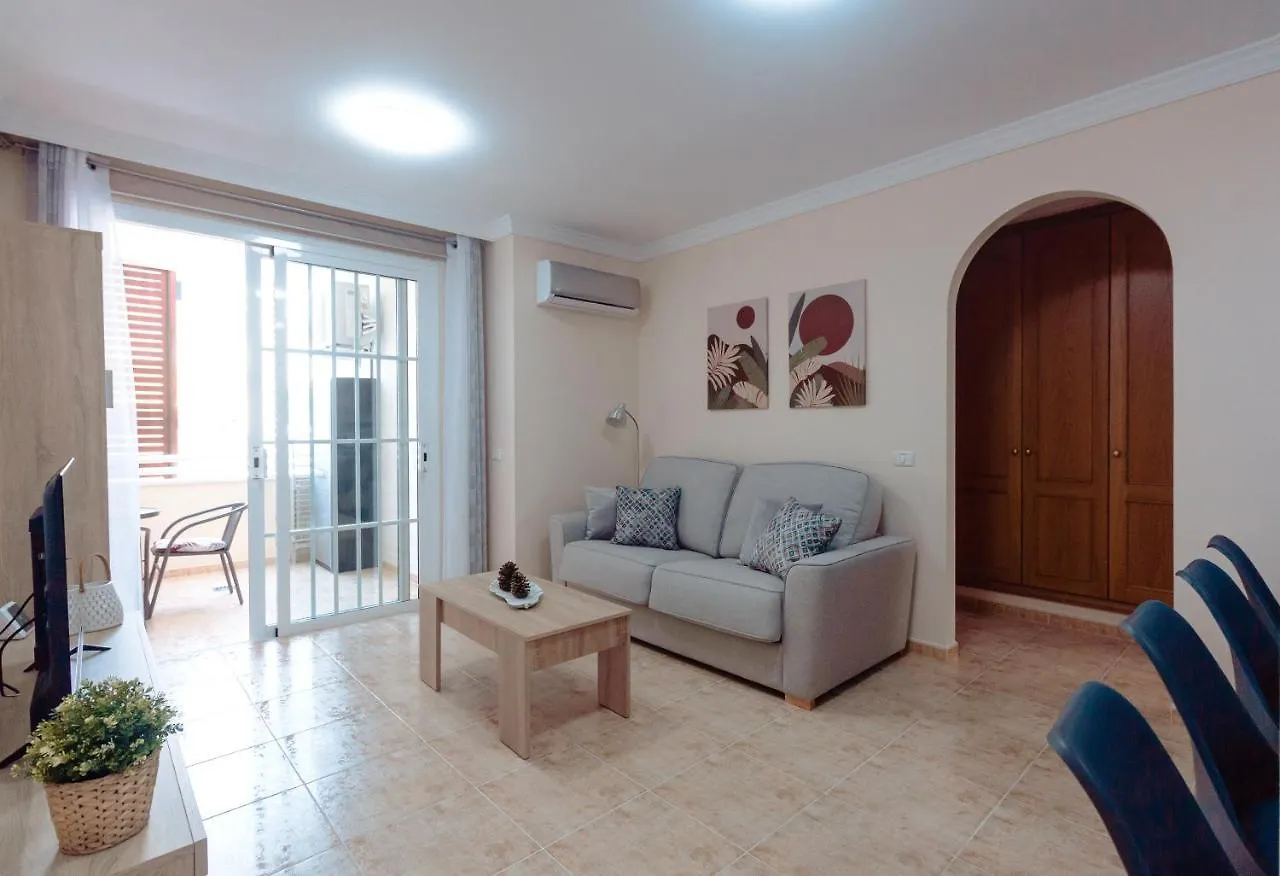 Apto Ache, Acogedor Apartamento De 66 M Con Terraza, Aire Acondicionado Y Parking Privado Gratuito Лос-Абригос